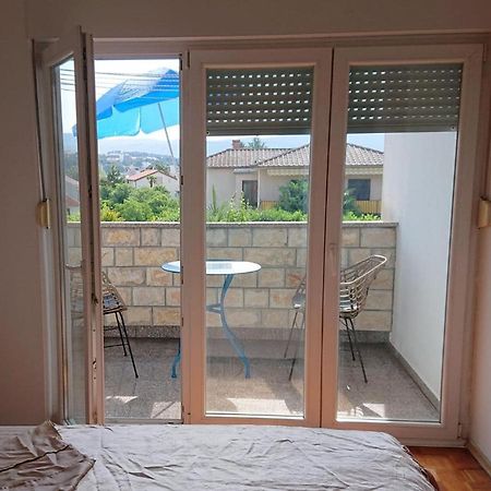 Apartment Tin Krk Town Exterior photo